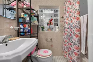 5250 W Drummond Pl, Chicago, IL 60639 - Photo 5