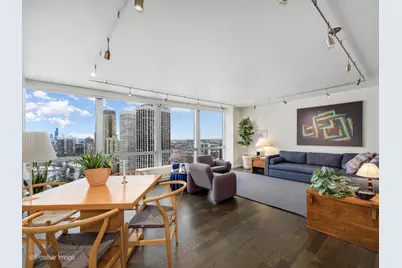 330 W Diversey Parkway #2701, Chicago, IL 60657 - Photo 5