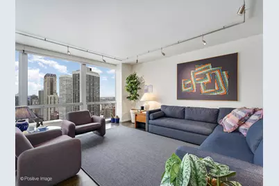 330 W Diversey Parkway #2701, Chicago, IL 60657 - Photo 7