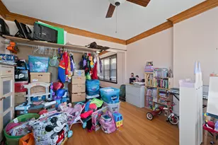 9517 S Escanaba Ave, Chicago, IL 60617 - Photo 19