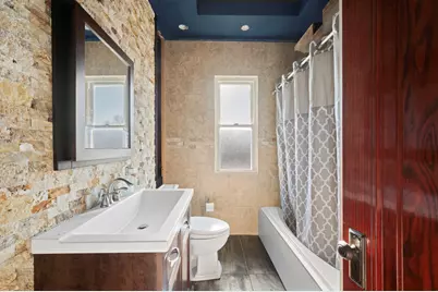 9517 S Escanaba Avenue, Chicago, IL 60617 - Photo 7