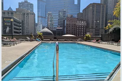 10 E Ontario Street #4607, Chicago, IL 60611 - Photo 11