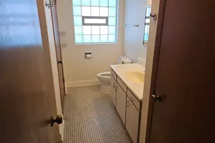 7356 W Addison St, Chicago, IL 60634 - Photo 7