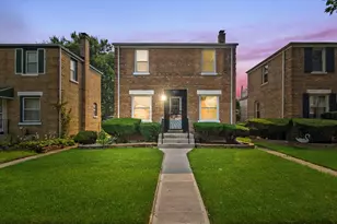 307 Geneva Ave, Bellwood, IL 60104 - Photo 1