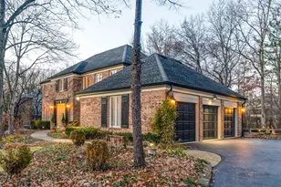 1 Astor Ct, Lincolnshire, IL 60045 - Photo 21