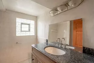 9039 Windsor Dr, Palos Hills, IL 60465 - Photo 13