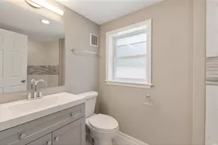 [Address not provided], Chicago, IL 60619 - Photo 17