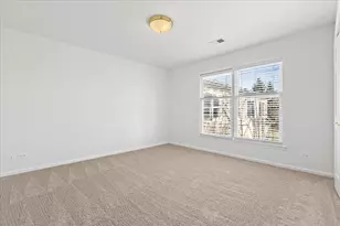 2321 Steeple Chase Circle W, Libertyville, IL 60048 - Photo 33