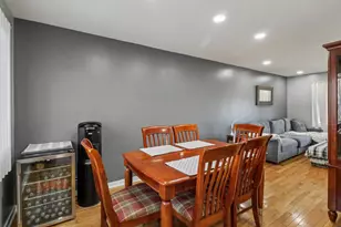 2426 N Butrick St, Waukegan, IL 60087 - Photo 7