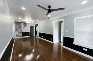 7252 S Wood St, Chicago, IL 60636 - Photo 3