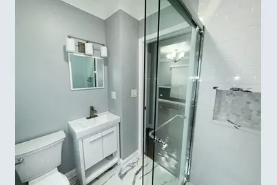 7252 S Wood Street, Chicago, IL 60636 - Photo 13