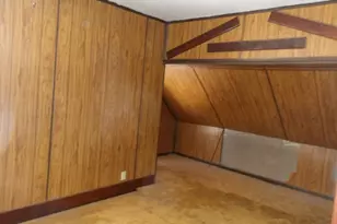 306 S Oakwood St, Oakwood, IL 61858 - Photo 13