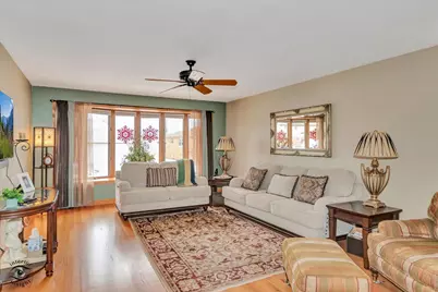 [Address not provided], Chicago, IL 60655 - Photo 3