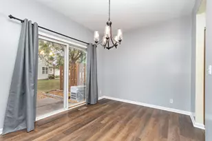 1796 S Wentworth Cir, Romeoville, IL 60446 - Photo 7