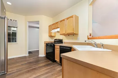 1796 S Wentworth Circle, Romeoville, IL 60446 - Photo 9