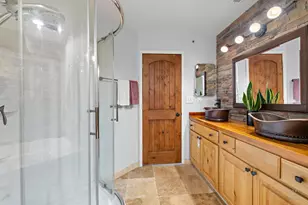 221 Sandy Point Ln, Lake Zurich, IL 60047 - Photo 33