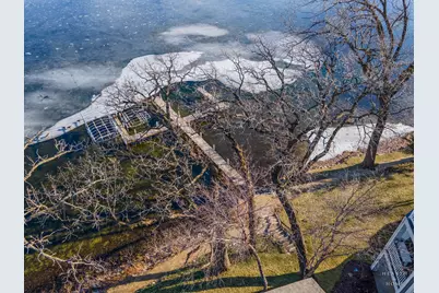 221 Sandy Point Lane, Lake Zurich, IL 60047 - Photo 5