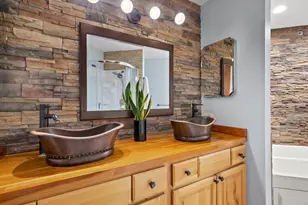 221 Sandy Point Ln, Lake Zurich, IL 60047 - Photo 31