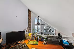 221 Sandy Point Ln, Lake Zurich, IL 60047 - Photo 45