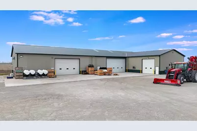 8735 N 2000 East Road, Fairbury, IL 61739 - Photo 5