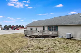 8735 N 2000 E Rd, Fairbury, IL 61739 - Photo 35