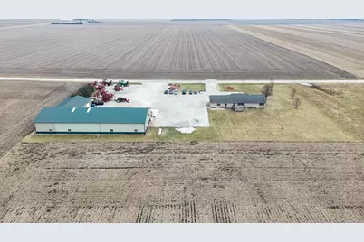 8735 N 2000 East Road, Fairbury, IL 61739 - Photo 3