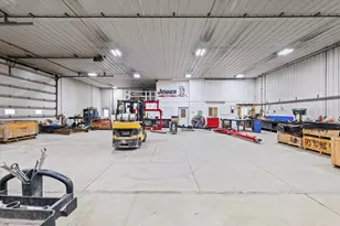 8735 N 2000 E Rd, Fairbury, IL 61739 - Photo 53