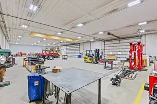 8735 N 2000 E Rd, Fairbury, IL 61739 - Photo 43