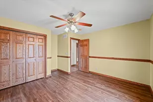 8735 N 2000 E Rd, Fairbury, IL 61739 - Photo 19