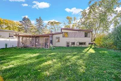 714 W Pleasant Street, Villa Park, IL 60181 - Photo 23