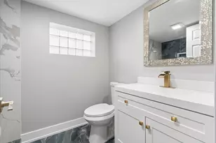 9514 S Normal Ave, Chicago, IL 60628 - Photo 29