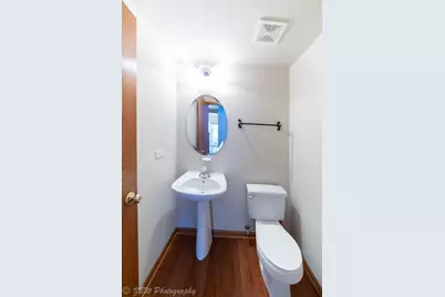 850 County Line Road #850, Aurora, IL 60502 - Photo 5