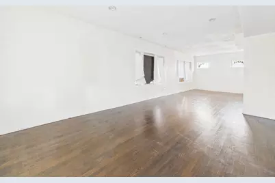 8024 S Loomis Boulevard, Chicago, IL 60620 - Photo 5