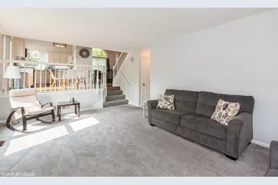 724 Wildflower Circle, Naperville, IL 60540 - Photo 13