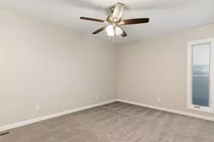 105 Blackhawk Dr, Minooka, IL 60447 - Photo 13