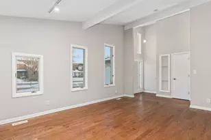 105 Blackhawk Dr, Minooka, IL 60447 - Photo 3