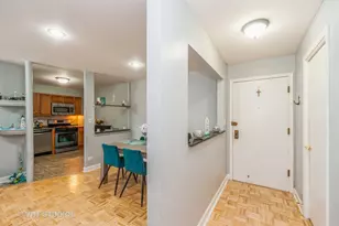 1550 Sandpebble Dr, Wheeling, IL 60090 - Photo 9