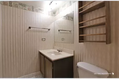 5206 Midlothian Turnpike #203, Crestwood, IL 60418 - Photo 13