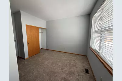 520 Chesterfield Court, Oswego, IL 60543 - Photo 9