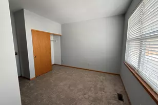 520 Chesterfield Ct, Oswego, IL 60543 - Photo 9