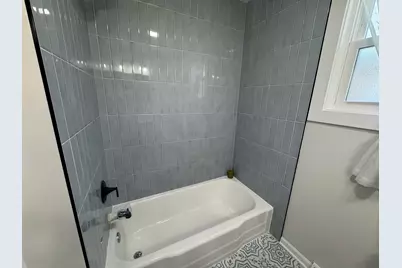 120 Hyde Park Avenue, Bellwood, IL 60104 - Photo 19