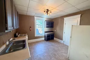 420 8th St, Rockford, IL 61104 - Photo 13