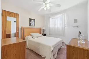 1426 N Rohde Ave, Berkeley, IL 60163 - Photo 11