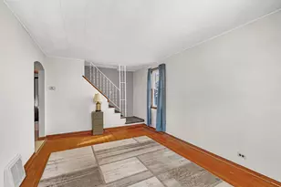 17912 School St, Lansing, IL 60438 - Photo 7