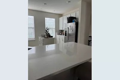 1654 Bentz Way, Batavia, IL 60510 - Photo 3