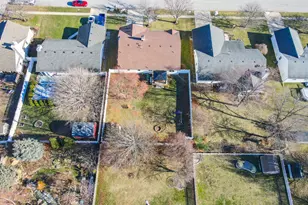 1135 Guinevere Ln, Bourbonnais, IL 60914 - Photo 29