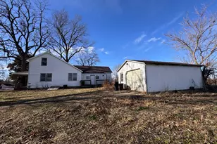 224 E State St, Washburn, IL 61570 - Photo 5