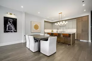 3037 N Lincoln Ave, Chicago, IL 60657 - Photo 9