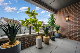 3037 N Lincoln Ave, Chicago, IL 60657 - Photo 15