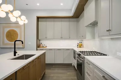 3037 N Lincoln Avenue #204, Chicago, IL 60657 - Photo 7